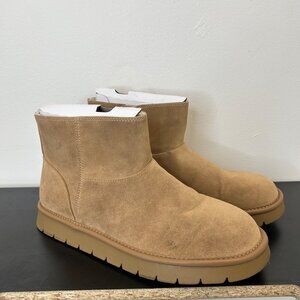 K-5 Universal Thread Size 10 Microsuede Ankle Boots in Tan.